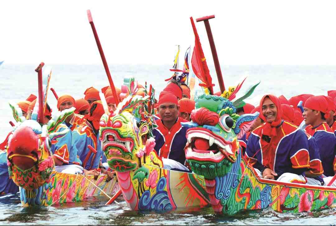 Tìm hiểu thông tin về lễ hội đua thuyền ở nước ta