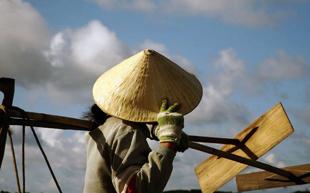 Nón lá Việt Nam biểu tượng đặc sắc của người Việt