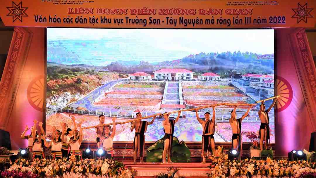 Vai trò của văn hóa trong quá trình thay đổi của kinh tế xã hội