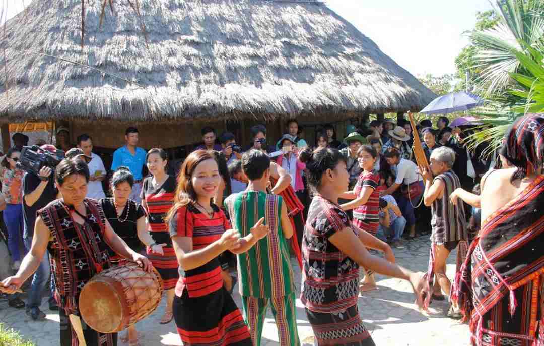 Văn hóa làng là gì?