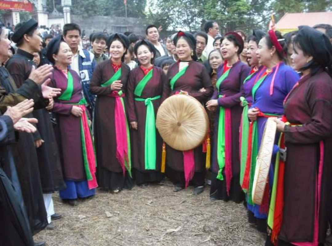 Dân ca Quan họ Bắc Ninh trong xu thế xã hội